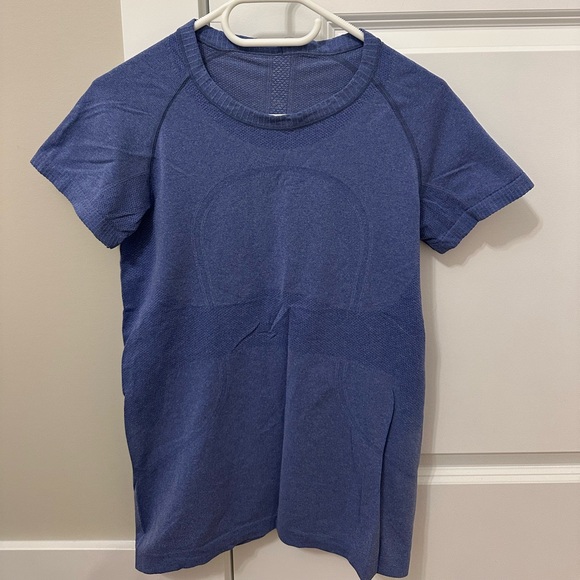 lululemon athletica Tops - Lululemon Swiftly Tech Shortsleeve - Waist Length